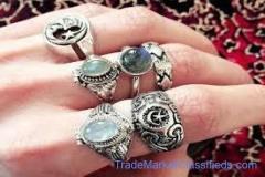 SELLING THE EGYPTIAN ARABIC AND AZIMAZEEM MAGIC RING 